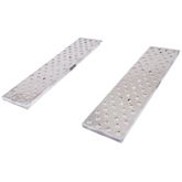 05-15-060-04-SP 5 L X 15 W HD Ramps EZ Traction Aluminum Car Trailer Ramps Hook End Stub Foot - 5000 lb Per Axle