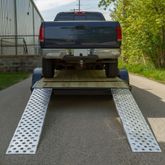 05-15-094-04-P 7 10 L X 15 W HD Ramps EZ Traction Aluminum Car Trailer Ramps Hook End Knife Foot - 5000 lb Per Axle 2