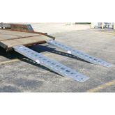 05-20-120-01 10 L x 20 W HD Ramps Aluminum Car Trailer Ramps Pin-On End Knife Foot - 5000 lb Per Axle 2