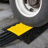 CR900 5-Channel Guardian Cable Protector for 125 Dia Cables 1