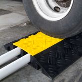 DH-CP-7 2-Channel Guardian Cable Protector for 325 Dia Cables 1