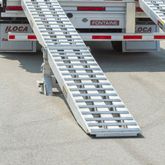 STEP-DECK-LL-KIT-16-20K 20000 lb Step Deck Trailer Load Levelers and Ramp Kit for 16 H Step Decks 4