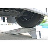 WR-20K HD Ramps Aluminum Semi-Truck Service Ramps - 20000 lb per Axle 2