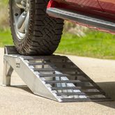 WR-7K HD Ramps Heavy-Duty Aluminum Truck Service Ramps - 7000 lb per Axle 1